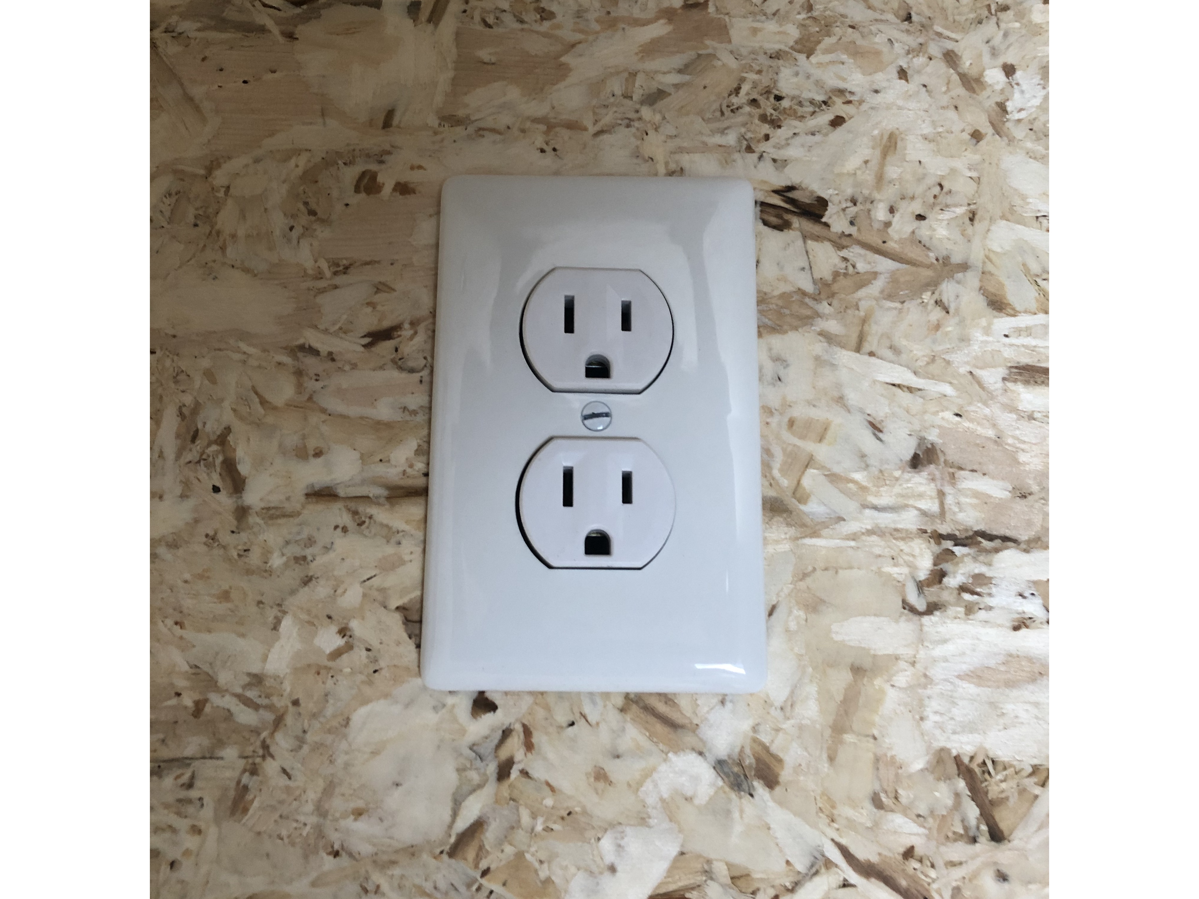 30AMP 110v Wall Outlet